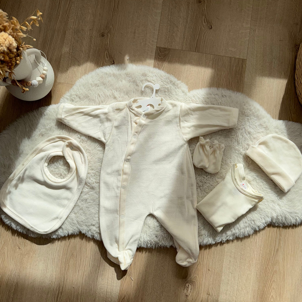 Ensemble naissance personnalisé en velours 5 pièces