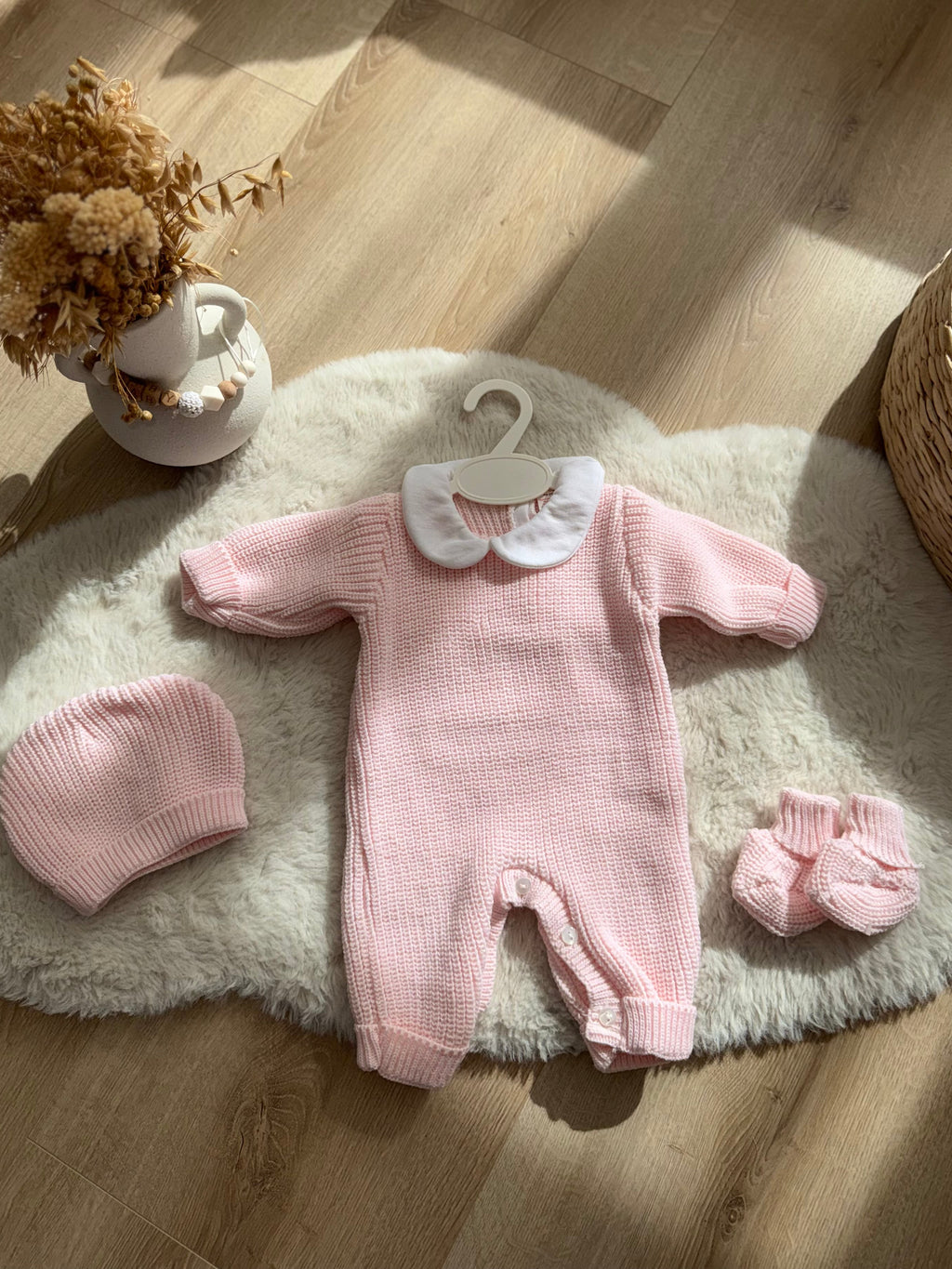 Tenue de Naissance 3 pièces en Maille Personnalisée – Élégance à la Jacadi