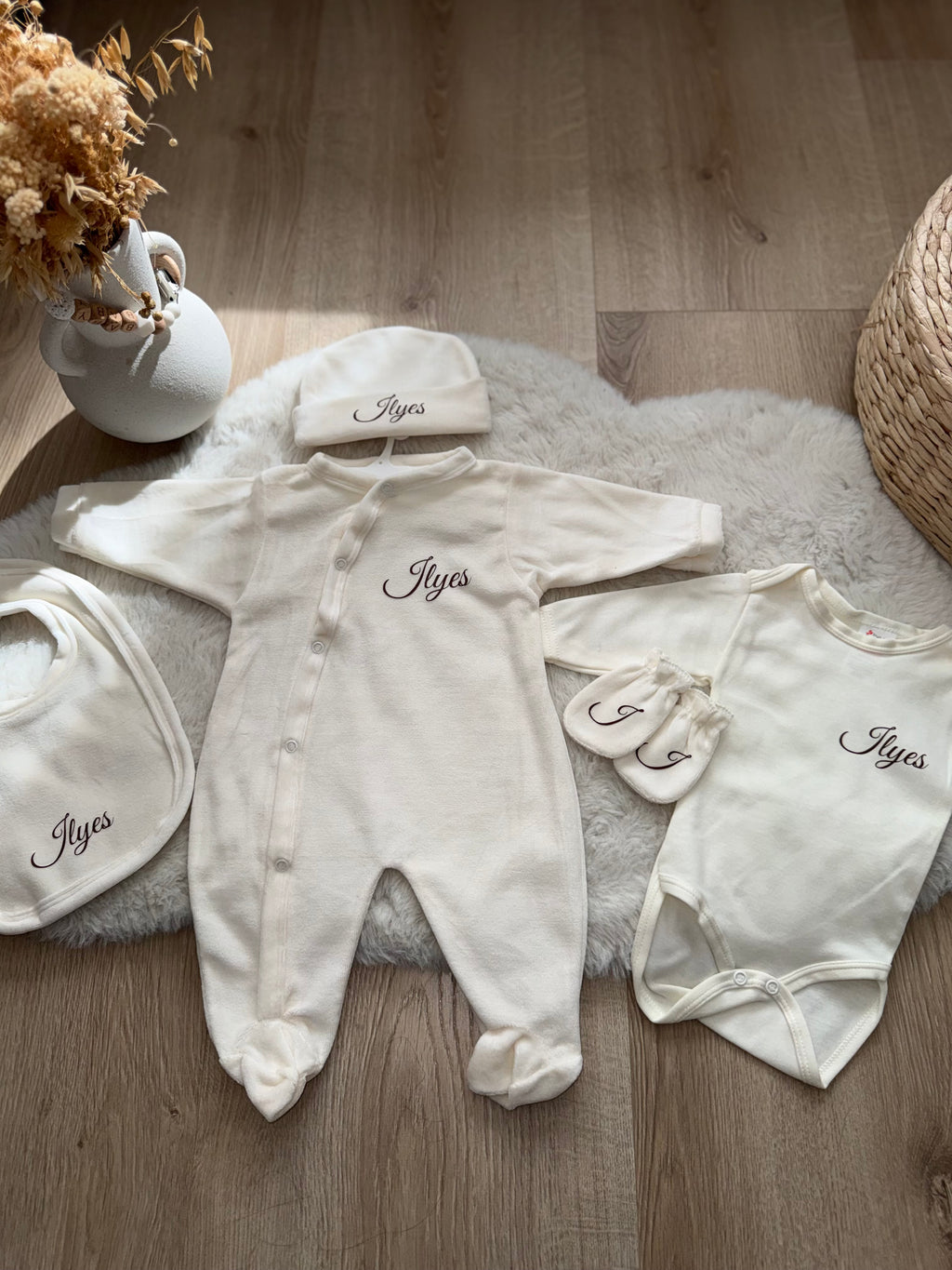 Ensemble naissance personnalisé en velours 5 pièces